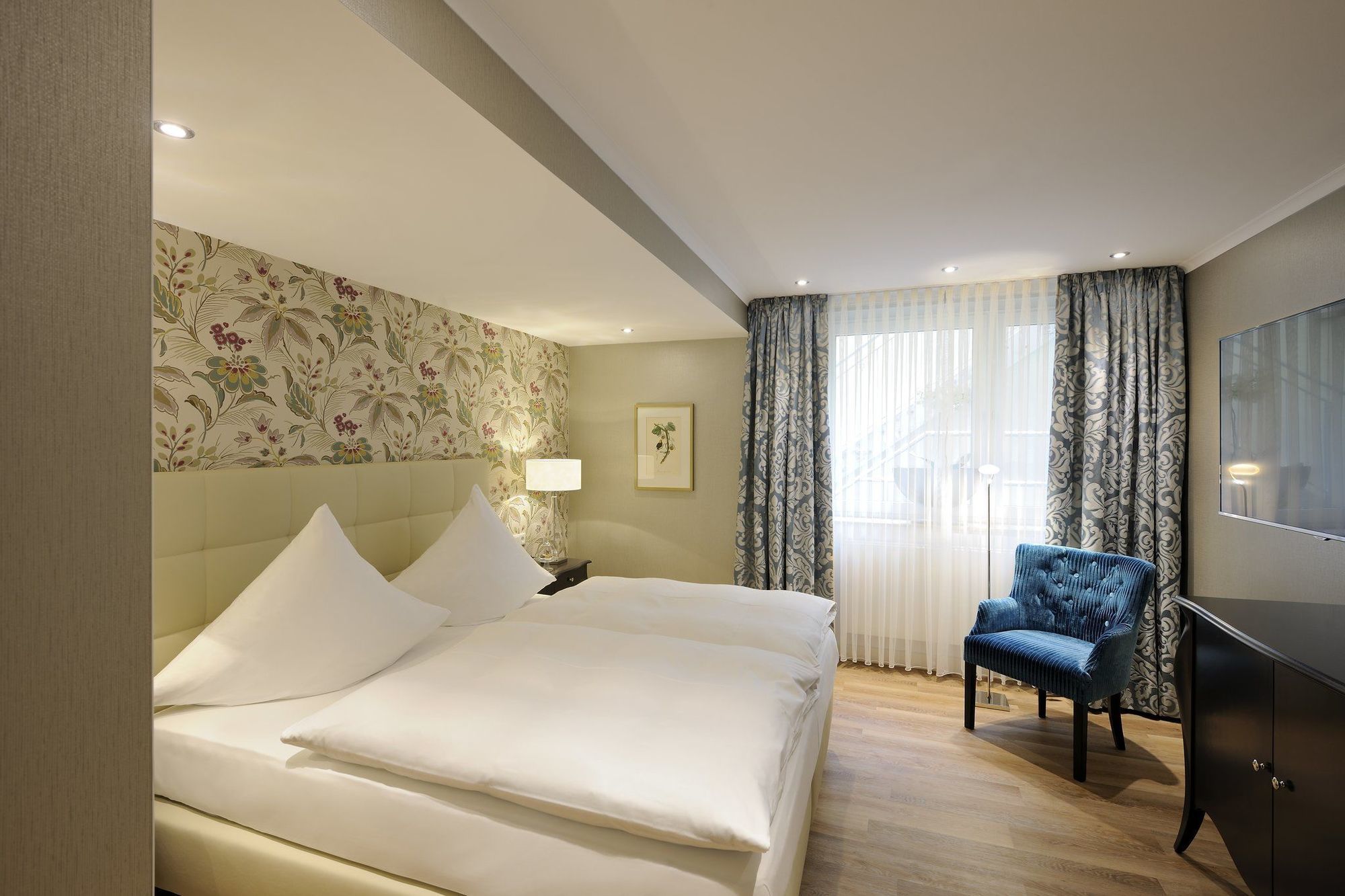 카스텐스 호텔 루이젠호프 하노버 외부 사진 A room at the Hotel Axelmannstein